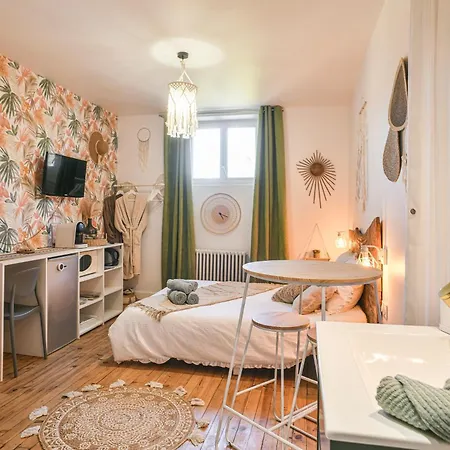 Appartement Maison Du Bonheur - *